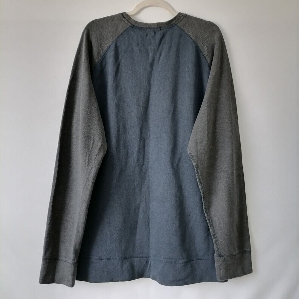 DKNY Jeans Men's Blue Gray Color Block Crew Neck Raglan Sleeve Sweater Size XXL - Picture 4 of 8